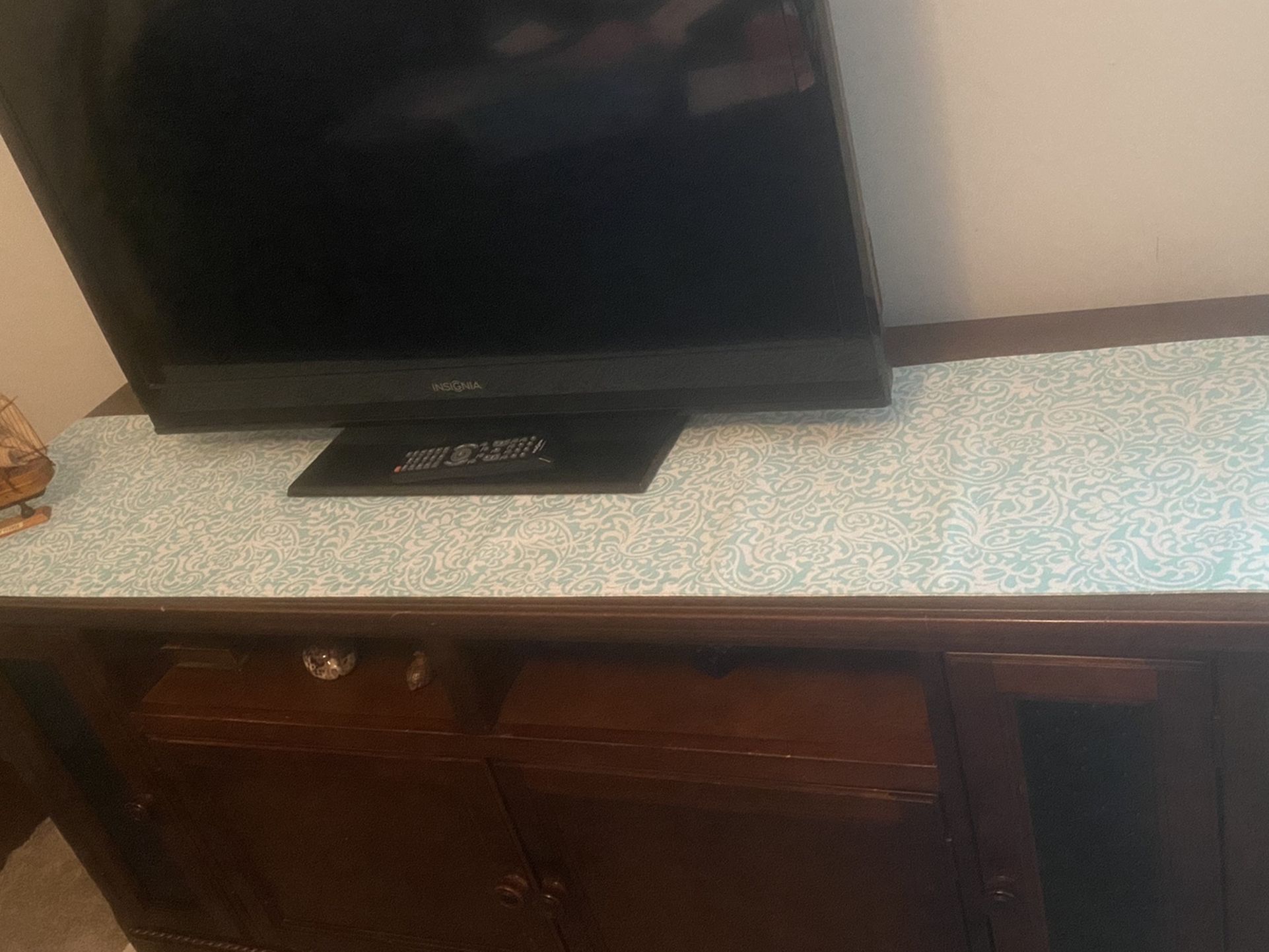 Tv Cabinet