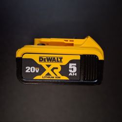 DEWALT 20V XR Lithium Ion (DCB205) MAX , 5Ah XR Battery