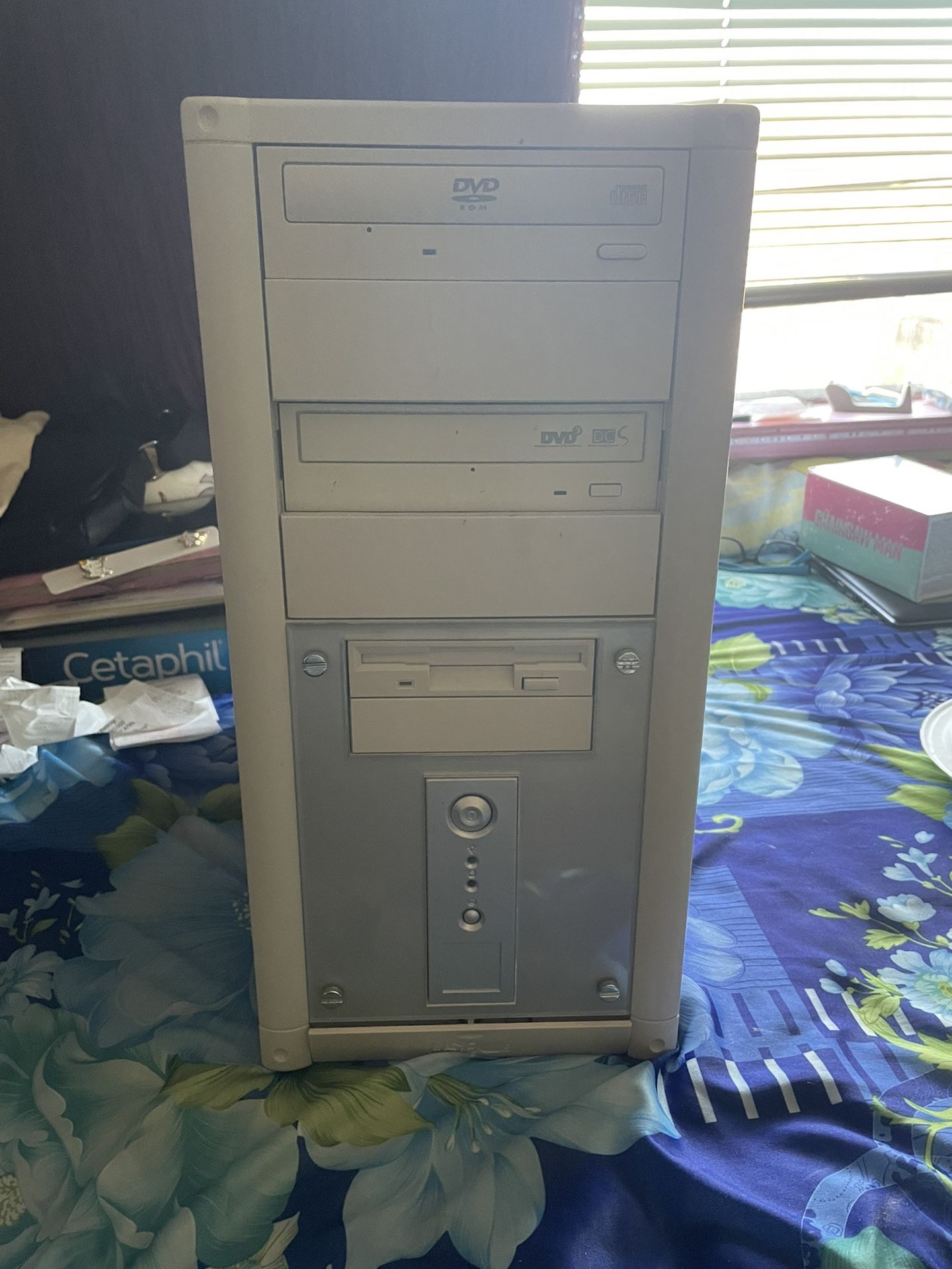 Old retro PC with copper cooling