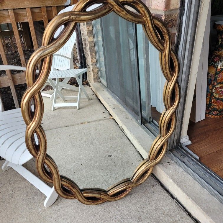 oval vintage mirror