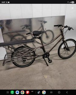 Trek 2 seater Postal Bicycle Size Large wheels 26 " Multiple Speeds