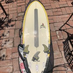 5-10 surfboard with board bag