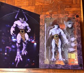 NECA Disneys Gargoyles Goliath Action Figure