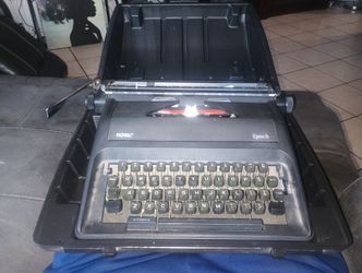 Maquina De Escribir Como Nueva