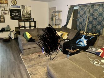 Couch Sectional Plus Ottomen
