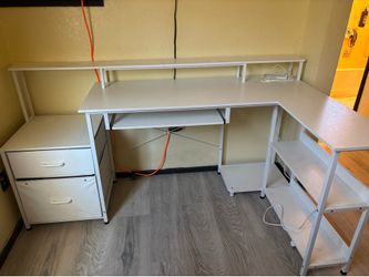 White L-shaped desk
