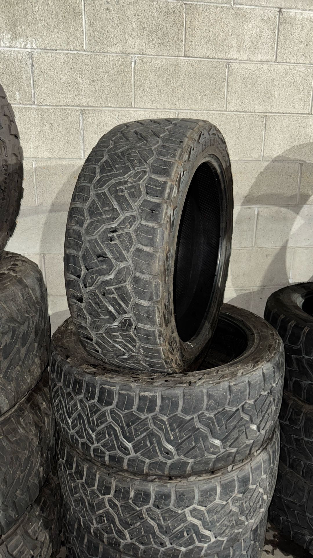 4 Used Tires 295 45 24 Nitto Same As 35s