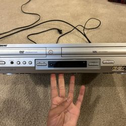 Sony VHS and DVD Player