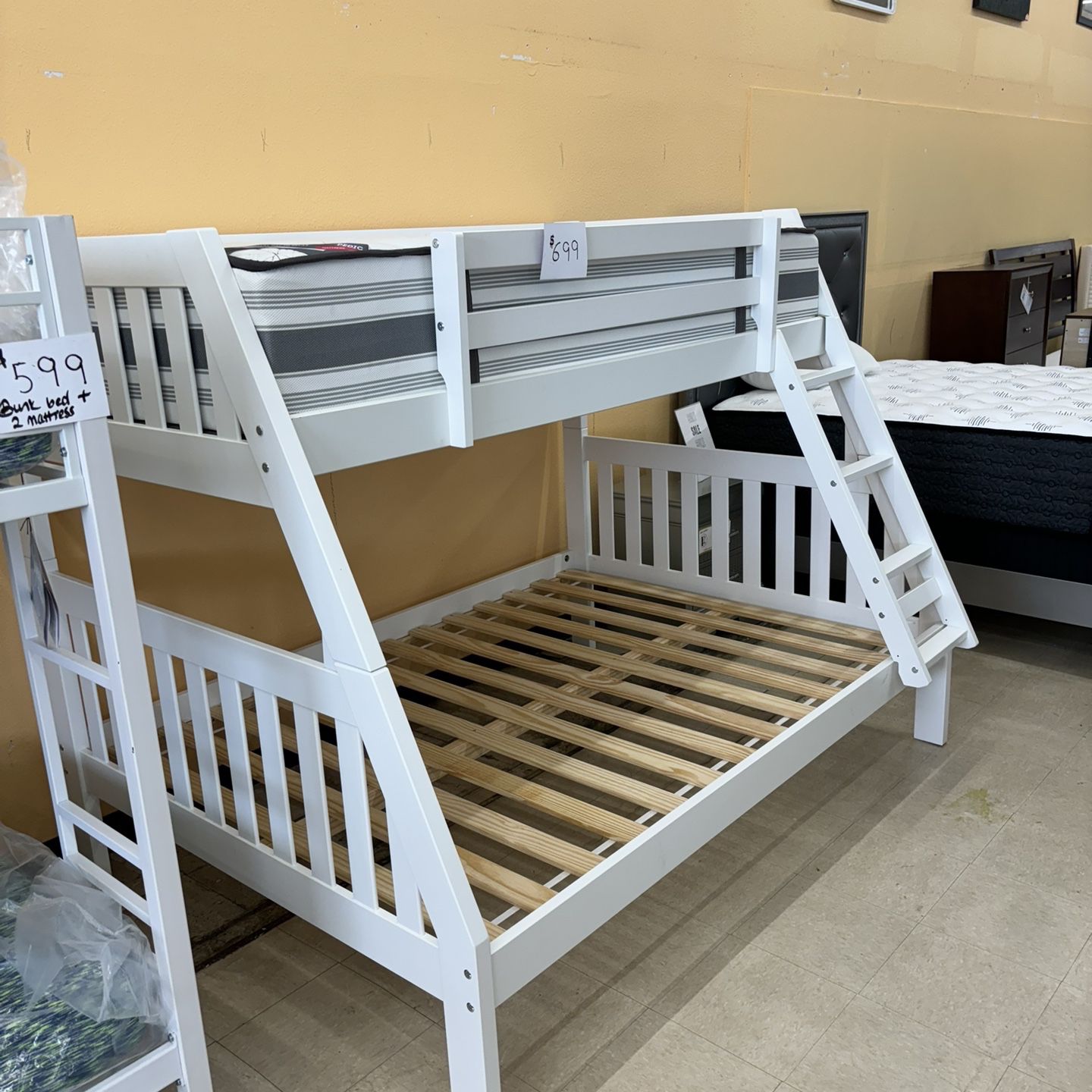 [CLOSEOUT SALE] Twin Over Full Size White Wood Bunk Bed