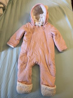 GAP WINTER OUTFIT ONESIE 3-6 Months