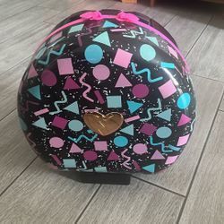 L.O.L On The Go Fashion Rolling Closet For Toy Dolls