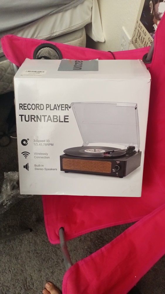 RECORD PLAYER TURNTABLE