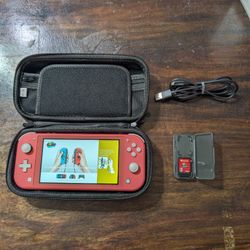 Nintendo Switch Lite W/ Mario Oddisey 