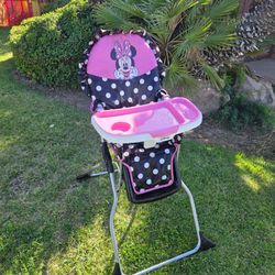 Minnie Mouse Foldable Highchair!
