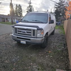 2012 Ford E250 Vans