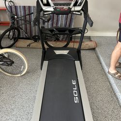 Sole F80 Treadmill