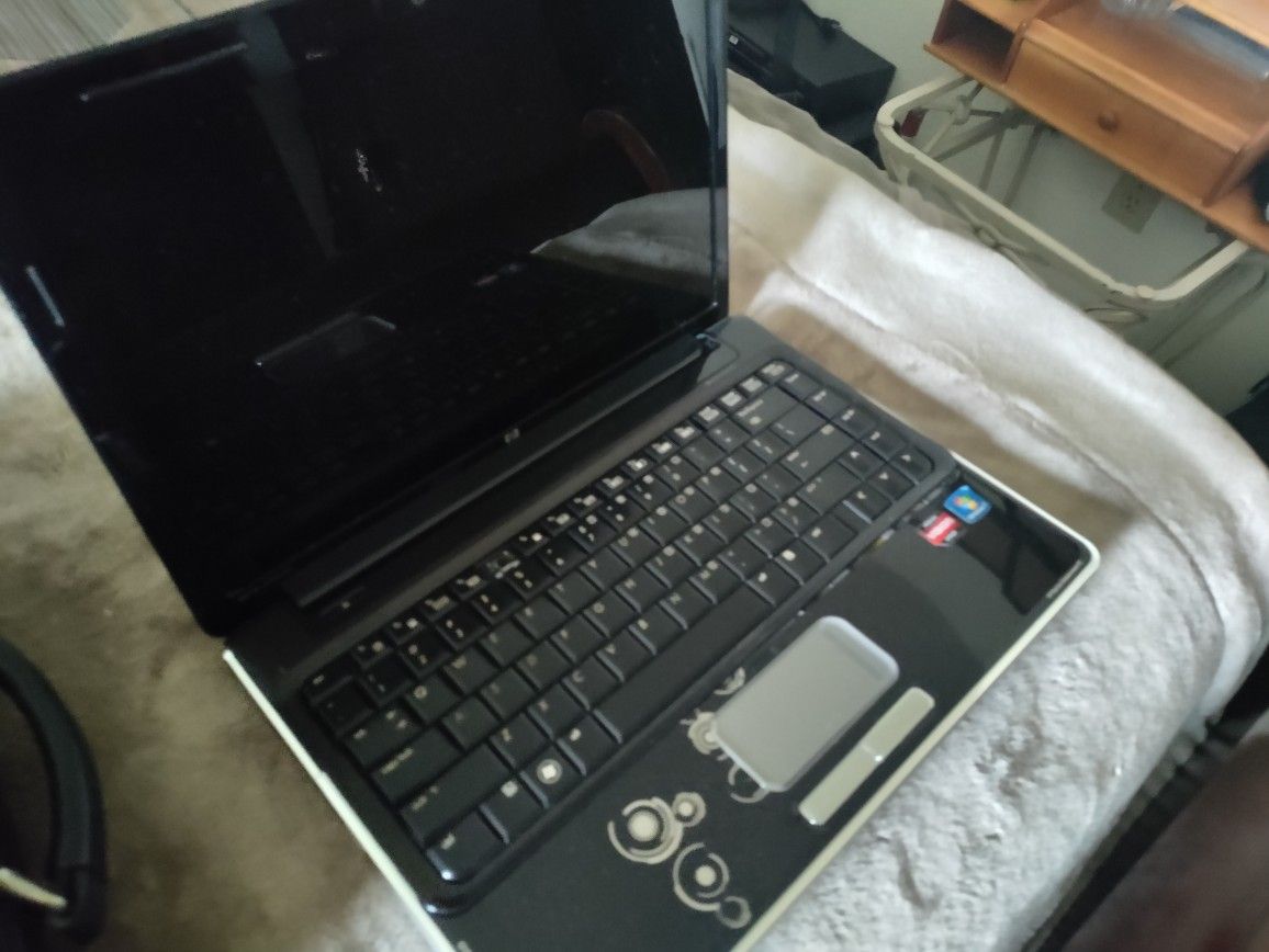 HP Provision Music Player Laptop