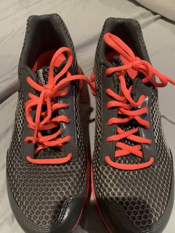 Reebok Shoes Size 8 New With Box 