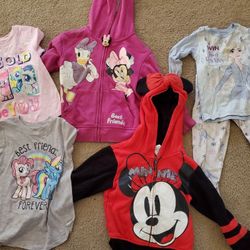 Girls Clothes size 4, 26 Pcs