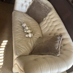 Hickory Tannery Couch 