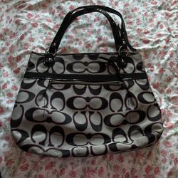 Vintage Coach Shoulder Purse
