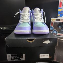 Air Jordan 1 Mid - Purple Pulse