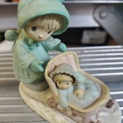 Precious Moments Figurine 