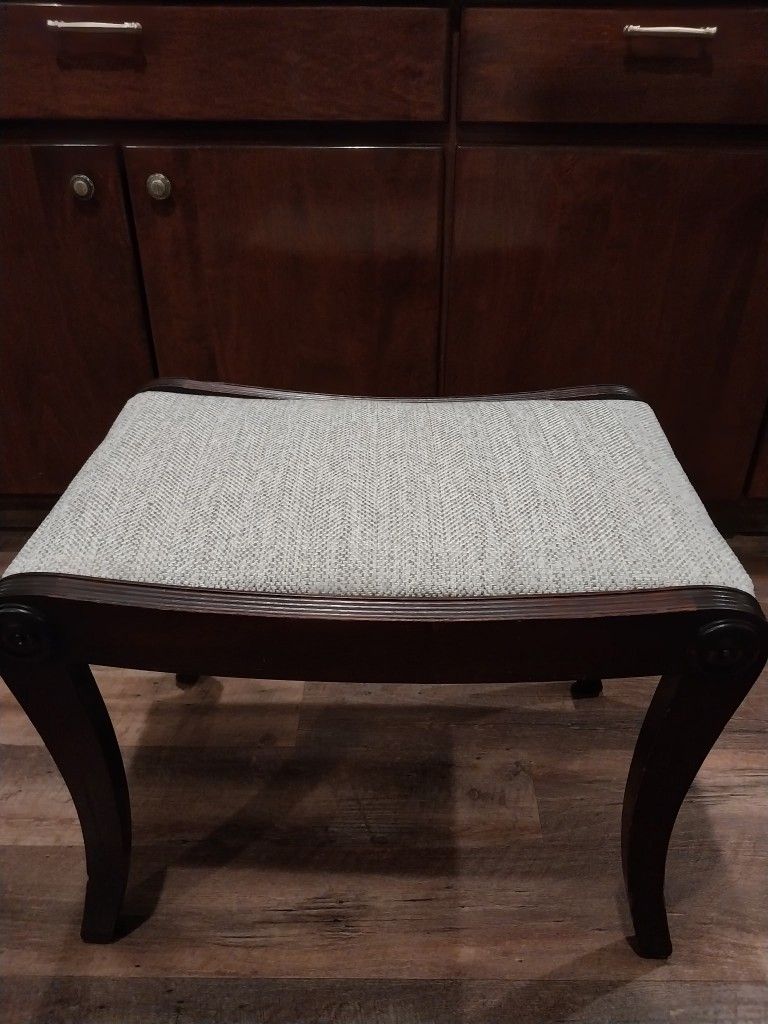 Antique Seat (Antique Refurbished/Restored) Nicely Upholstered
