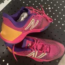 New Balance Women Shoes 