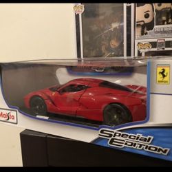 Maisto 1:18 Scale Ferrari Special Edition