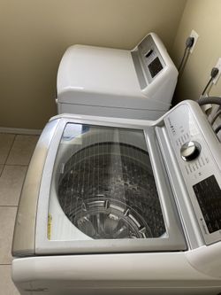 Like NEW LG Washer Dryer Steam HUGE loads