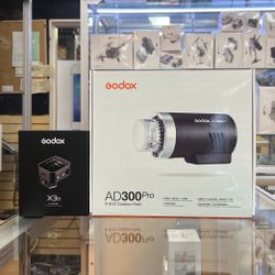 Godox AD300 Pro With Godox X3 