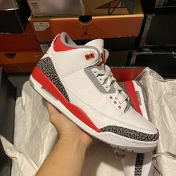 2022 Jordan Fire Red 3s size 13 VNDS 