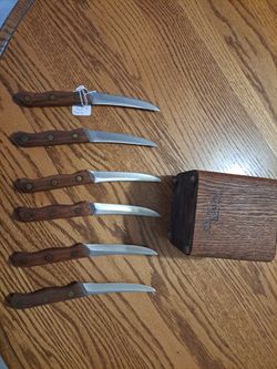 Chicago Cutlery steak knife set