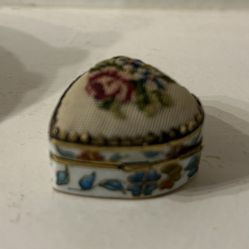Cloisonné Heart Shaped Box 