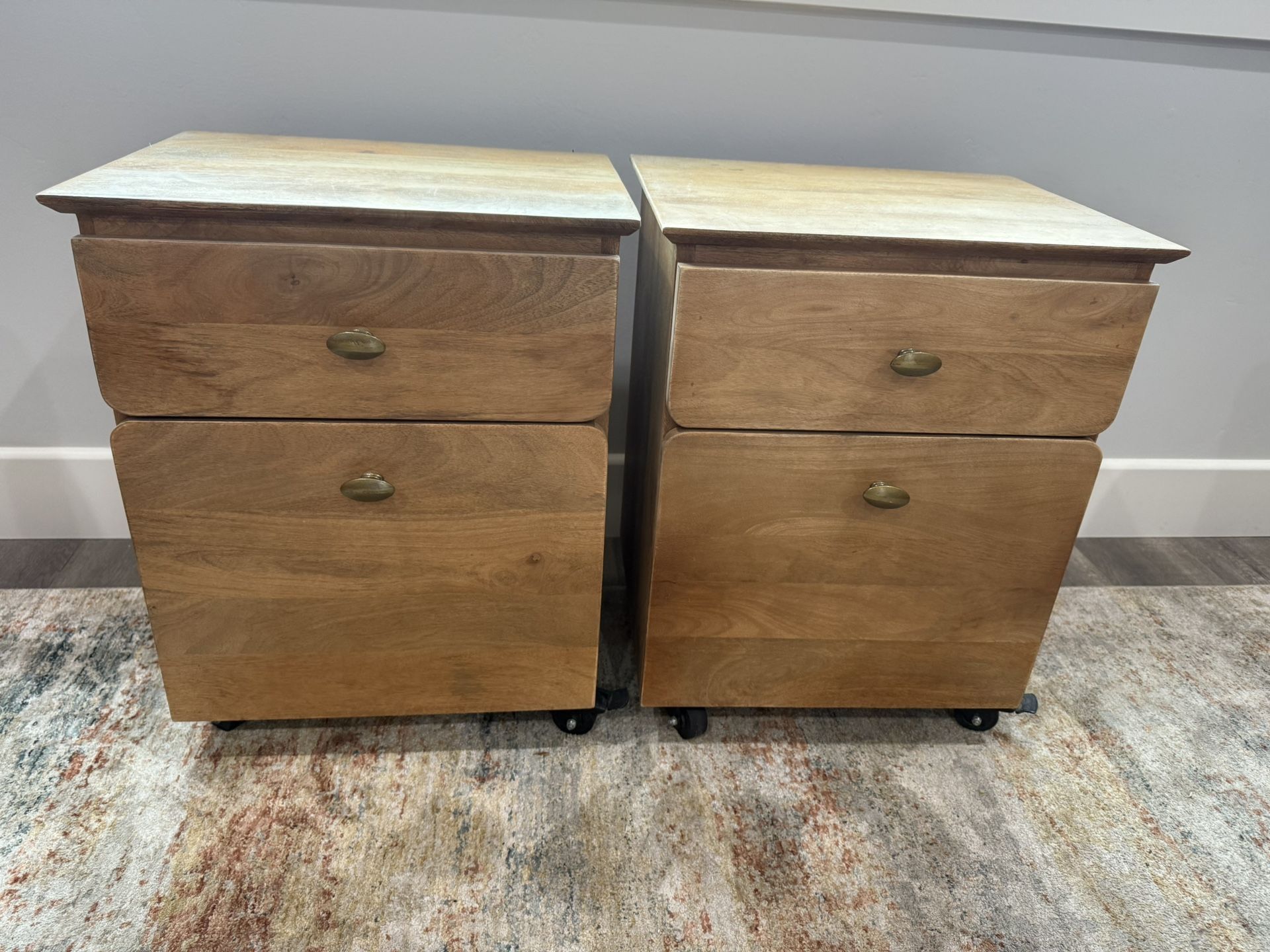 Nightstands/filing cabinets