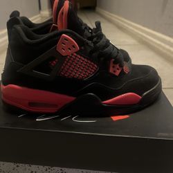 Jordan 4 Red Thunder Size 6