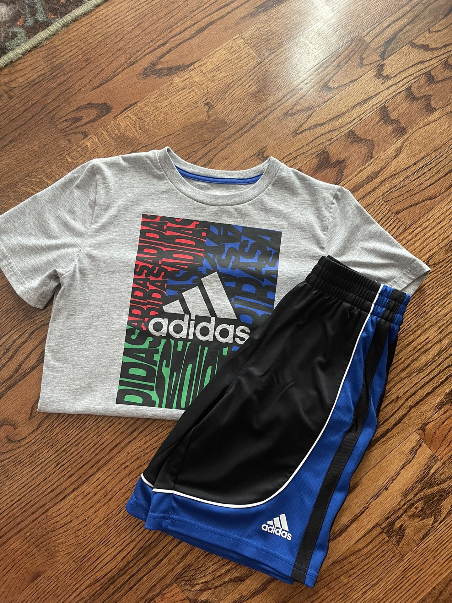 Boys Size Medium ADIDAS Sets (EUC)