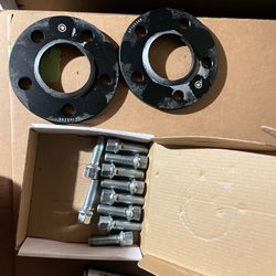 /// BFI 15mm + 10mm Wheel Spacers (5x112, 66.6 CB) Black - VW/Audi ///