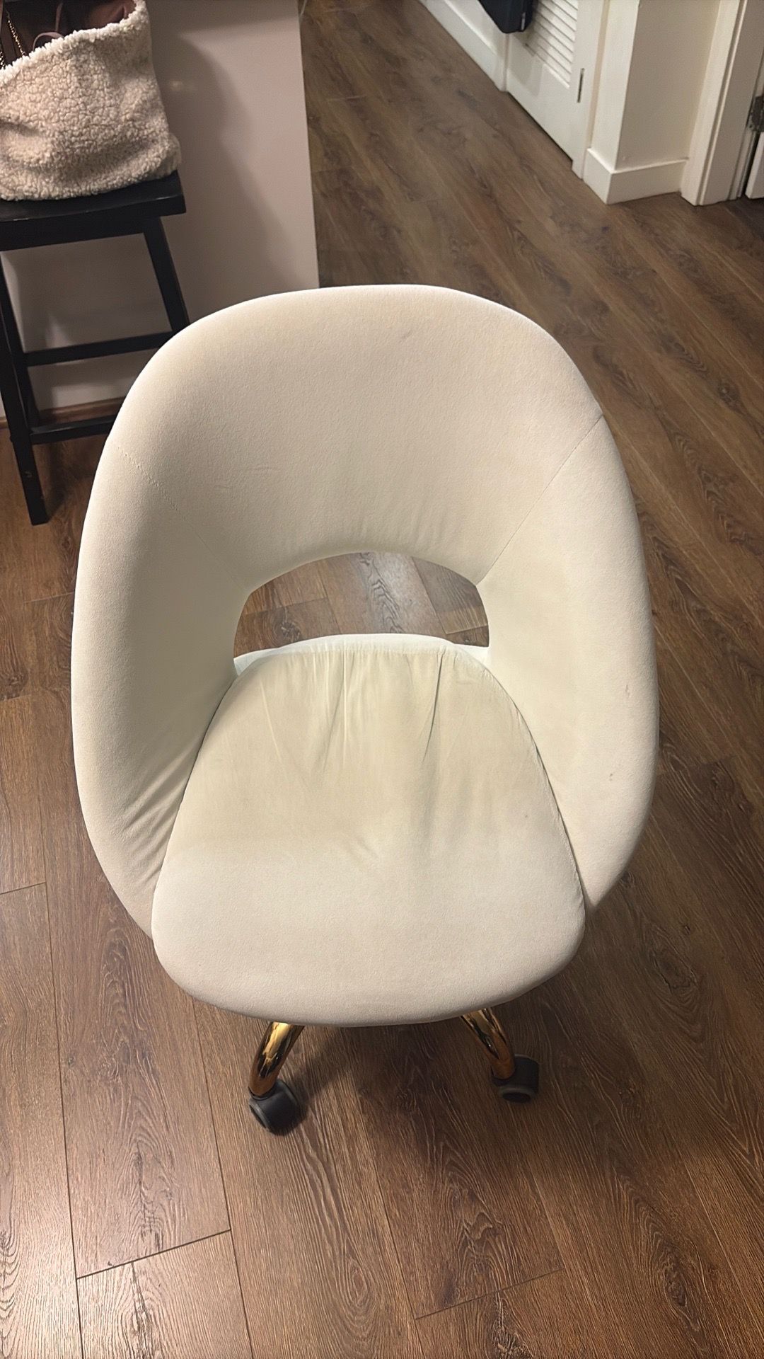 Desk chair