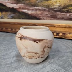 Nemadji USA Pottery