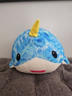 Blue narwhale squishy, by Fiesta