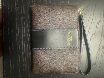 Coach Wristlet Wallet Brown Black