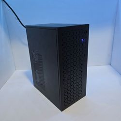 Gaming Pc with Hp monitor, Win11