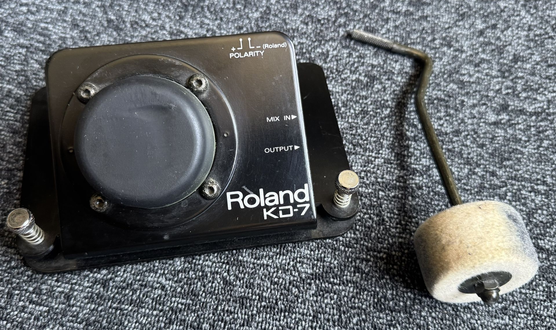 Roland KD-7 Kick Trigger Pad With KDB-7 Beater