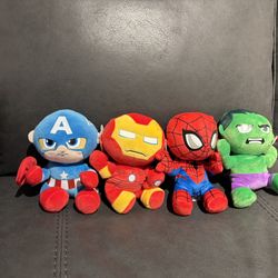 Marvel Plush Set – Spider-Man, Iron Man, Hulk, Captain America