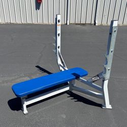 Hammer strength flat weight bench