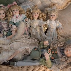 Porcelain Dolls 