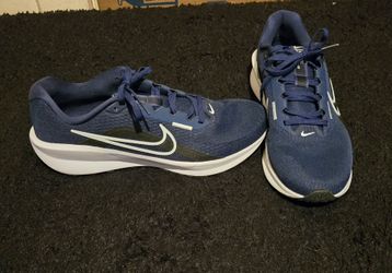 *NIKE Downshifter 13*