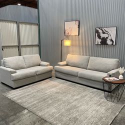 Beautiful Gray Couch Set - DELIVERY AVAILABLE 🚚